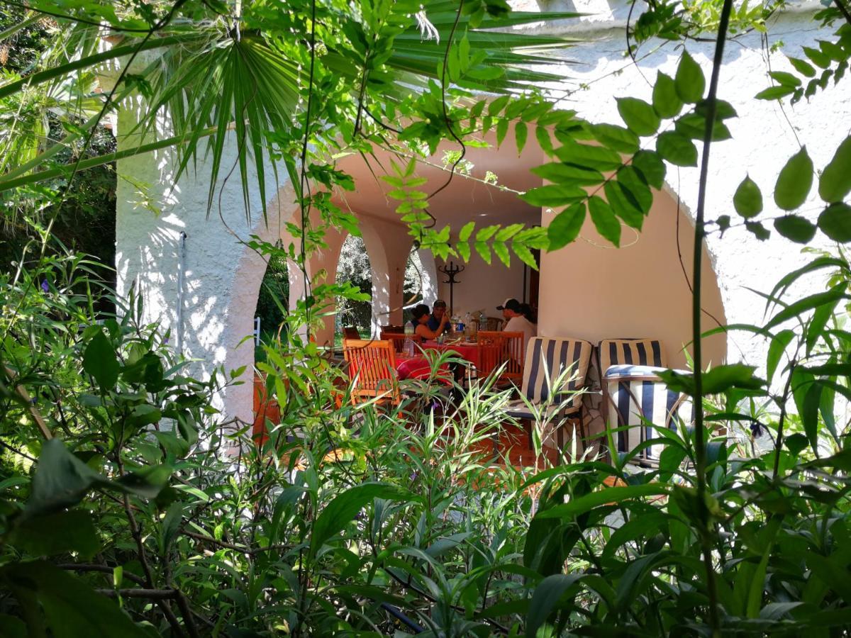 Villa Murgia Solanas  Exteriér fotografie